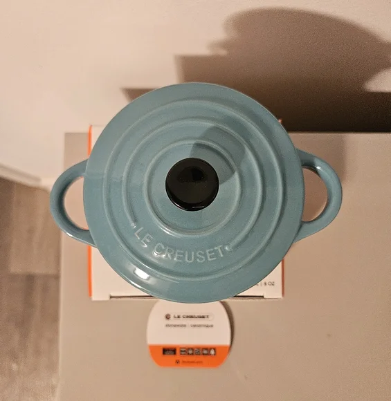 NIB Le Creuset Turquoise Mini Cocotte 10cm - Picture 11 of 16